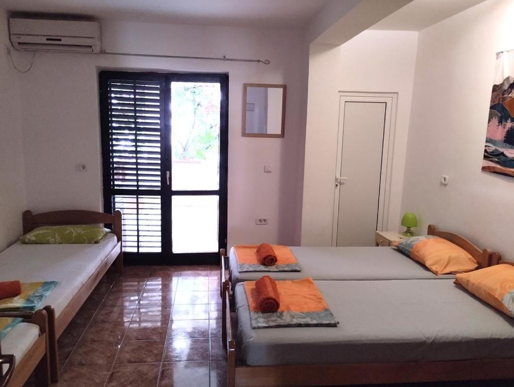 Apartment Sandra Budva Exterior foto